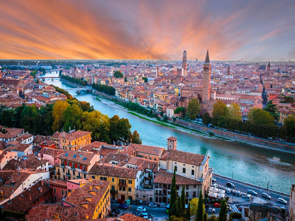 Venice, Verona, Rimini from Suceava